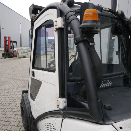 Diesel heftruck Linde H30D (393): afbeelding 12