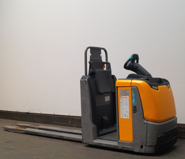 Orderverzameltruck Jungheinrich ECE225