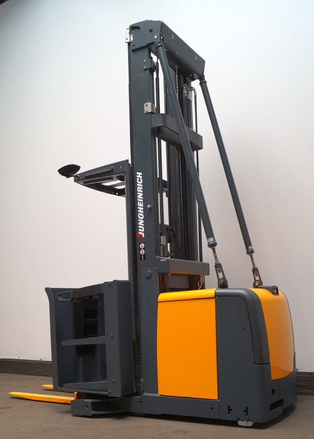 Orderverzameltruck Jungheinrich EKS312