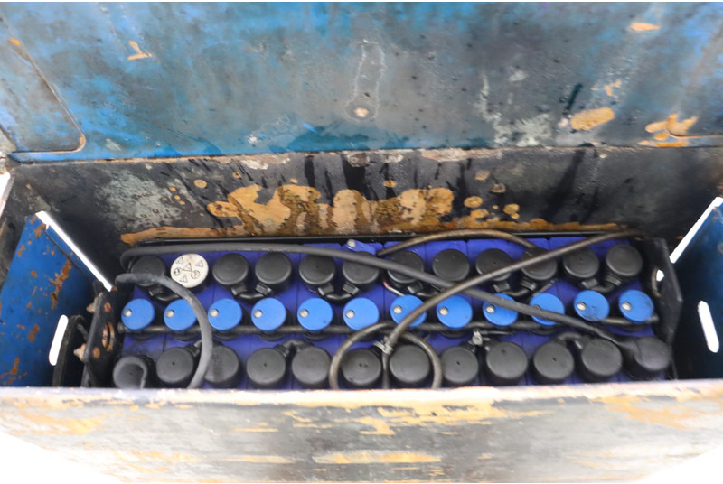 Orderverzameltruck Toyota LSE200