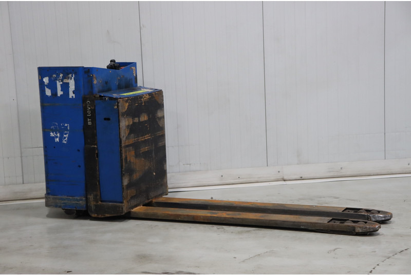 Orderverzameltruck Toyota LSE200