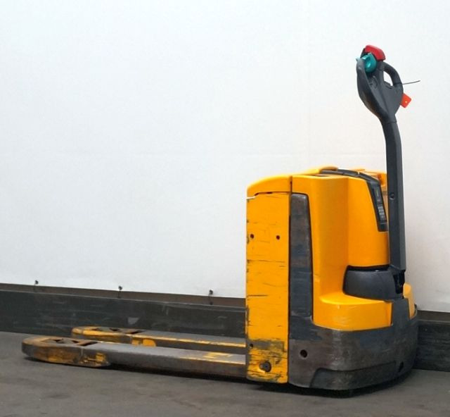 Palletwagen Jungheinrich EJE116