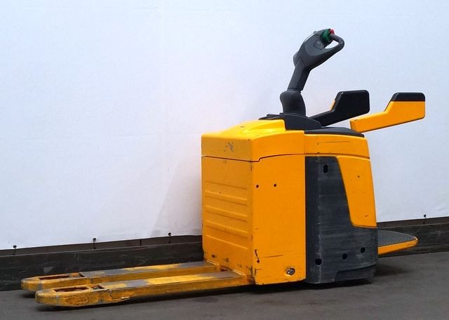 Palletwagen Jungheinrich ERE225