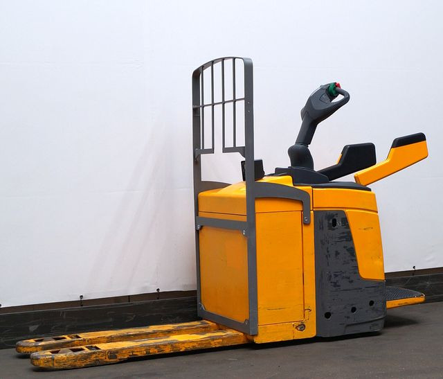 Palletwagen Jungheinrich ERE225