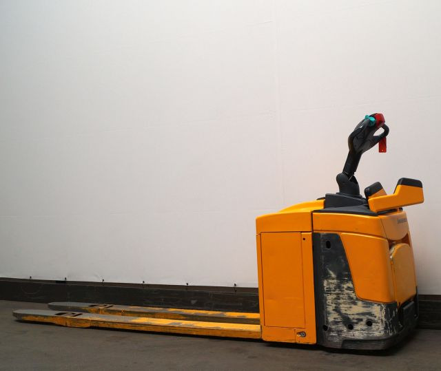Palletwagen Jungheinrich ERE225