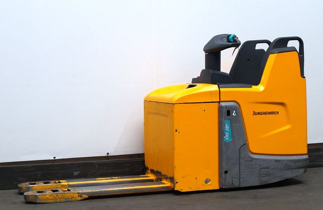 Palletwagen Jungheinrich ERE225
