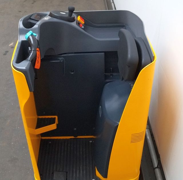 Palletwagen Jungheinrich ESE120