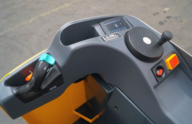 Palletwagen Jungheinrich ESE120