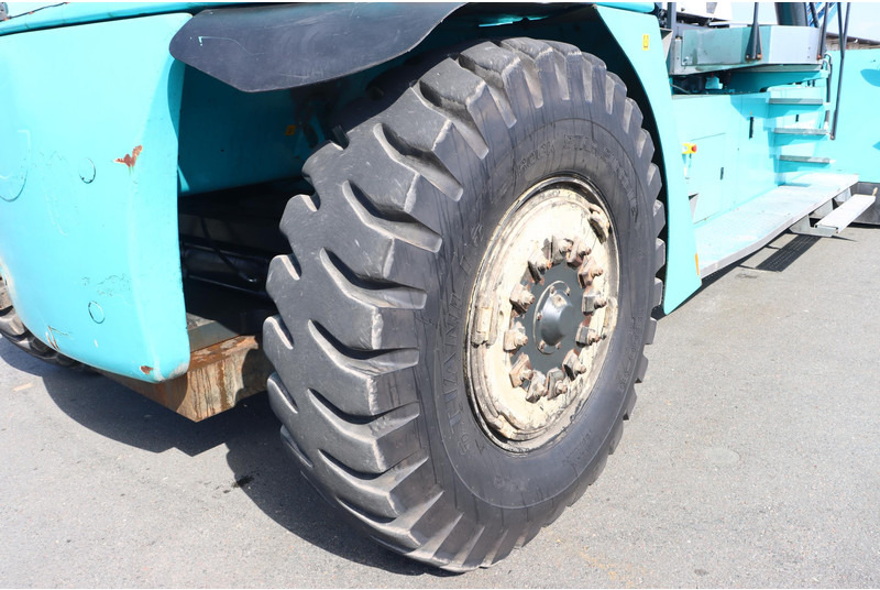 Reach stacker KONECRANES 4542TB5