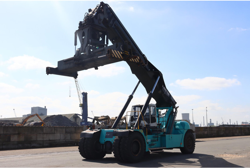 Reach stacker KONECRANES 4542TB5