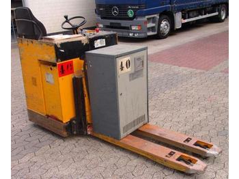 JUNGHEINRICH EKE 20 G mit Ladegerät - reach truck
