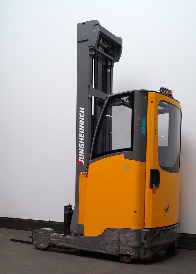 Reach truck Jungheinrich ETV214