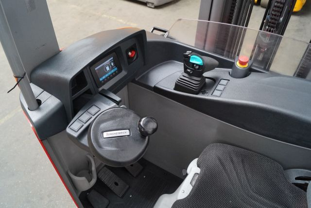 Reach truck Jungheinrich ETV214
