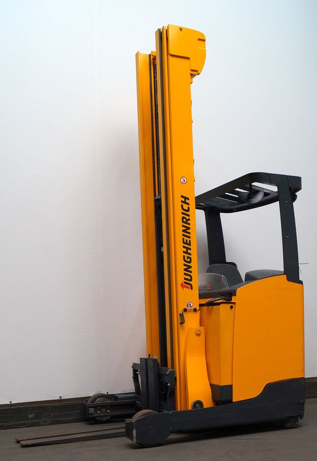 Reach truck Jungheinrich ETV214