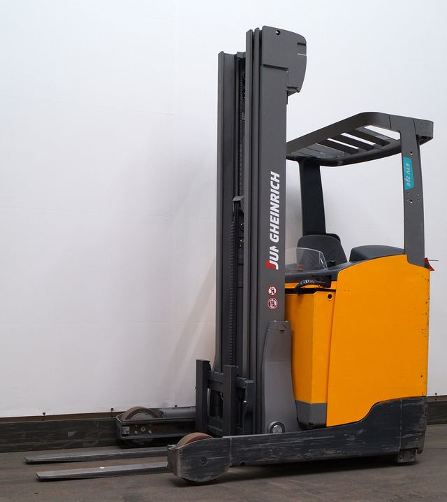 Reach truck Jungheinrich ETV216