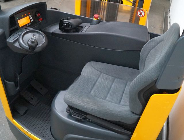 Reach truck Jungheinrich ETV216