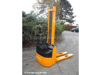 Still EGV12 - Reach truck