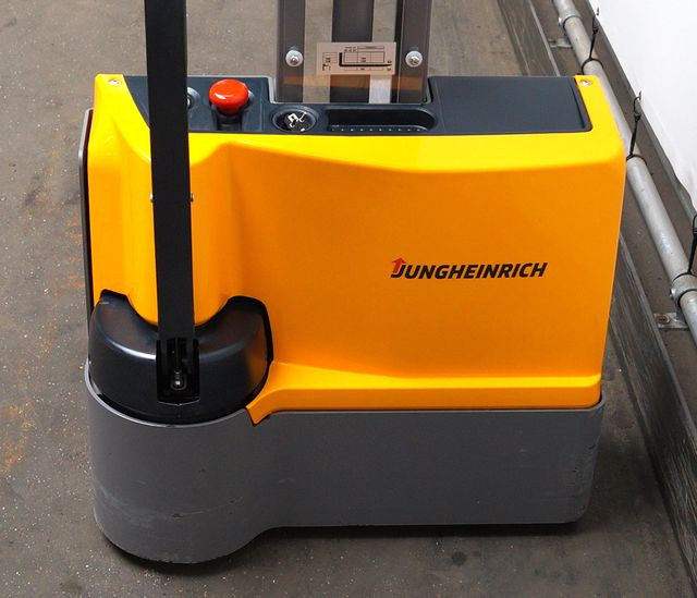 Stapelaar Jungheinrich EJC M10