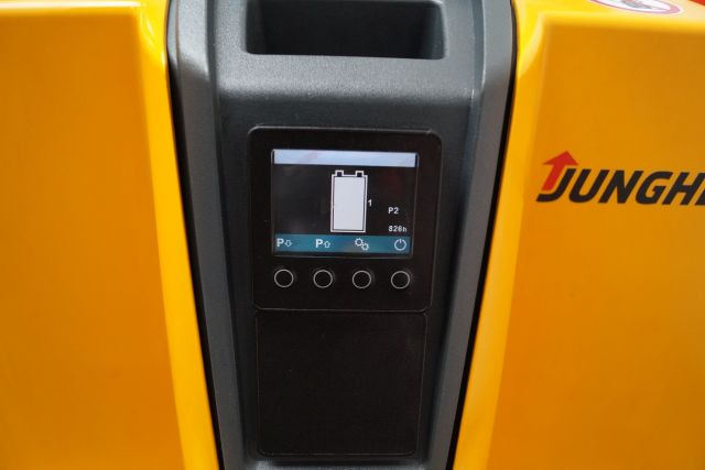 Stapelaar Jungheinrich EJD118