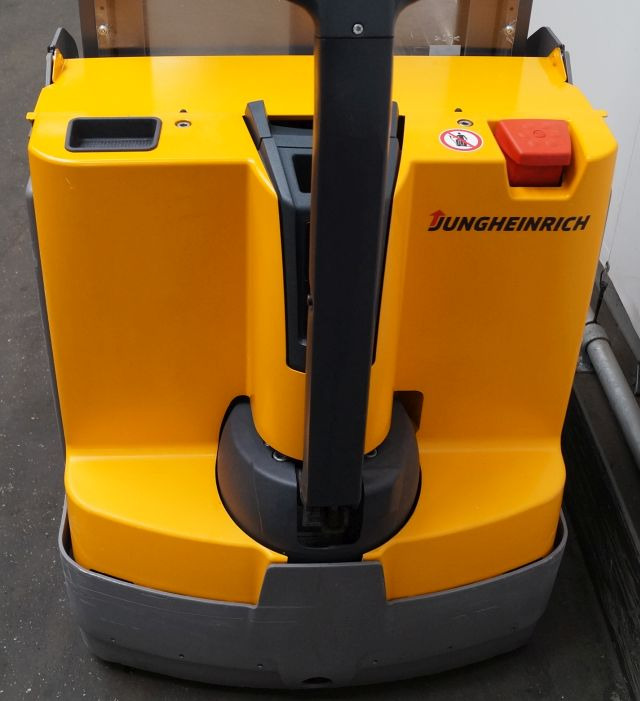 Stapelaar Jungheinrich EJD118