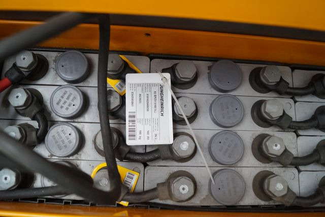 Stapelaar Jungheinrich EJD118