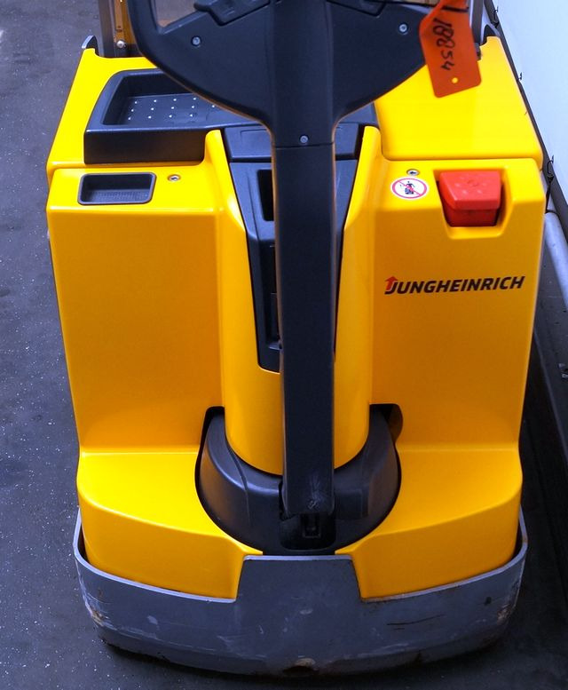 Stapelaar Jungheinrich EJD220