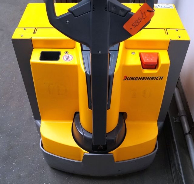 Stapelaar Jungheinrich EJG110