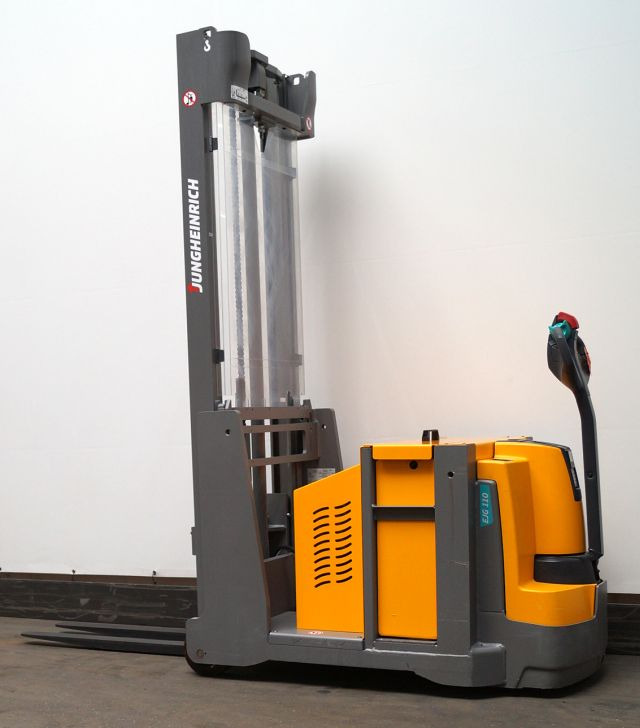Stapelaar Jungheinrich EJG110