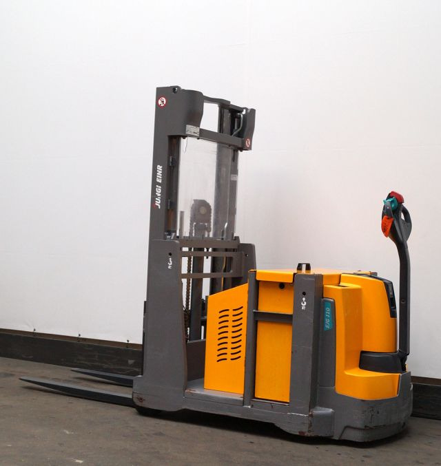 Stapelaar Jungheinrich EJG110
