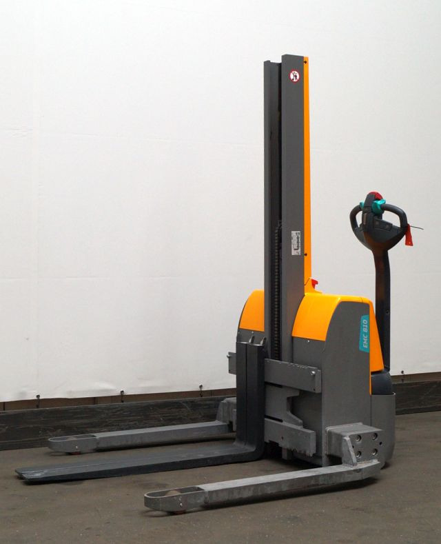 Stapelaar Jungheinrich EMC B10