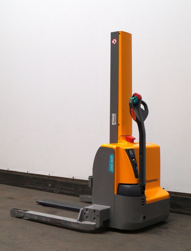 Stapelaar Jungheinrich EMC B10