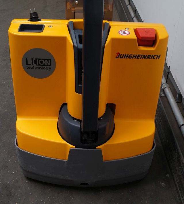 Stapelaar Jungheinrich EMD115i