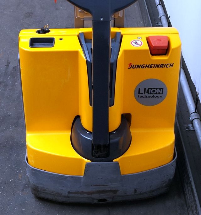 Stapelaar Jungheinrich EMD115i