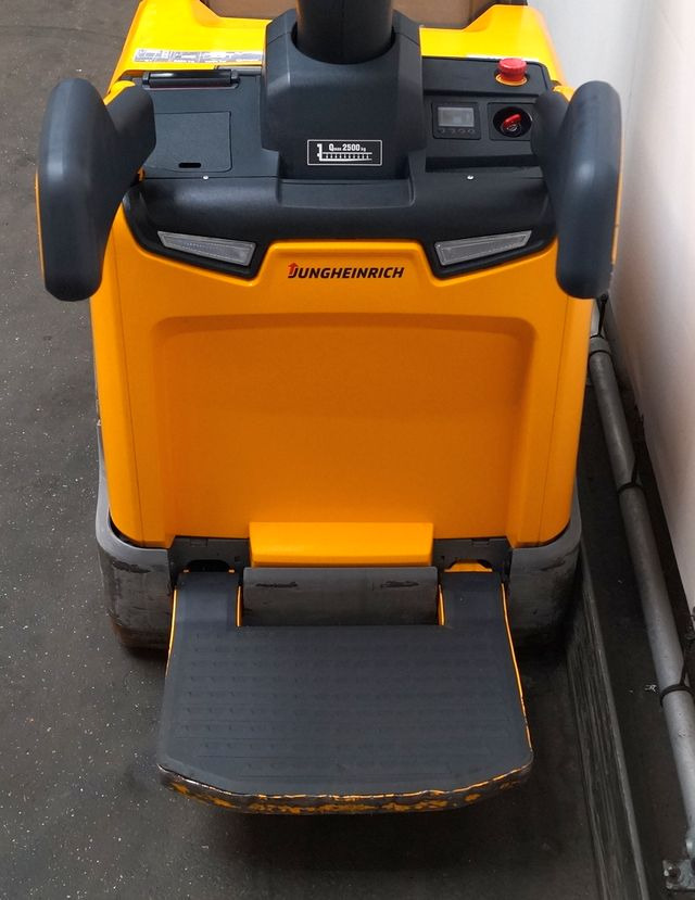 Stapelaar Jungheinrich ERD220