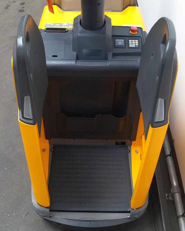 Stapelaar Jungheinrich ERD220