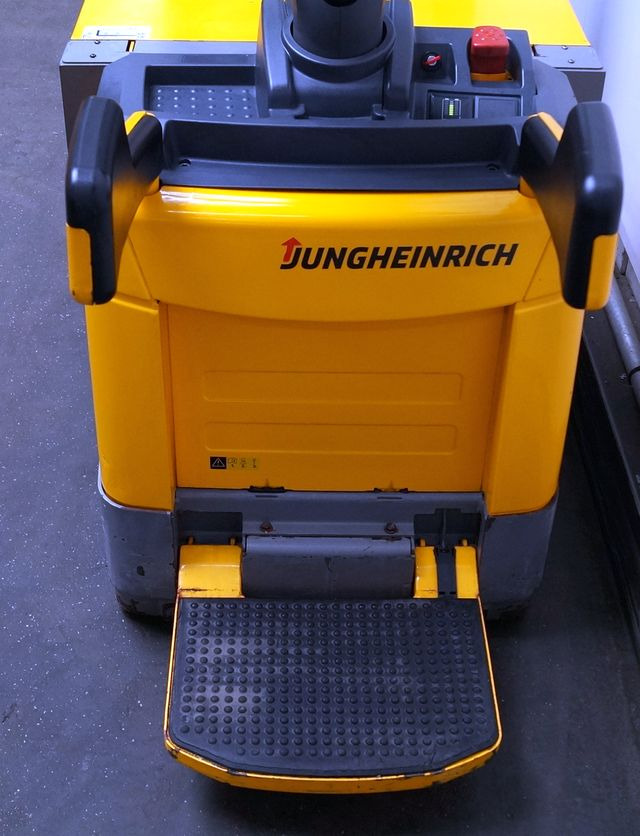 Stapelaar Jungheinrich ERG212