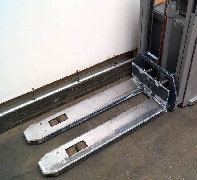 Stapelaar Jungheinrich ESD120