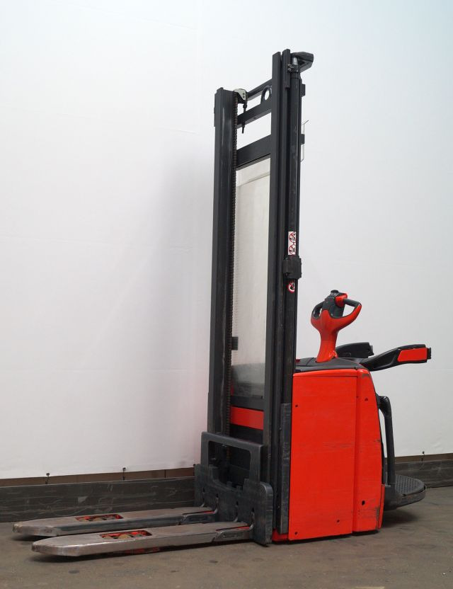 Stapelaar Linde L16AP