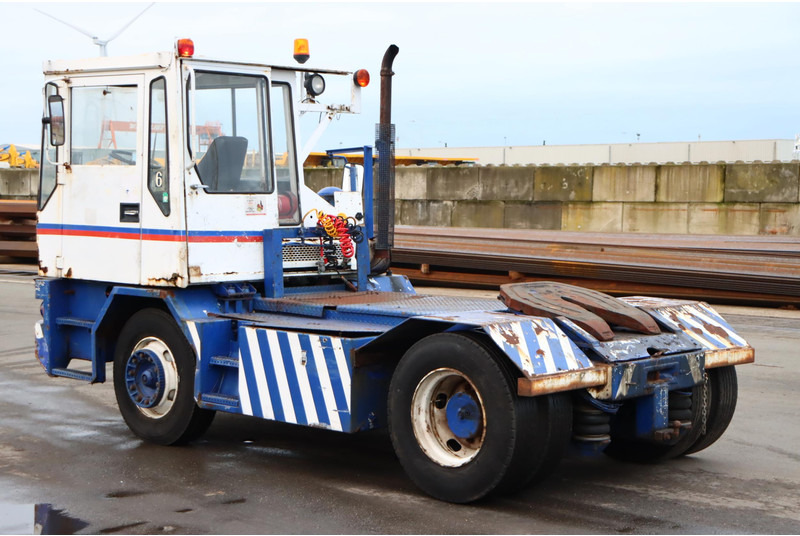 Terminal trekker Terberg TRT89
