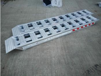 Intern transport Unused 2500 x 142 x 350 Aluminum Loading Ramps, 8 Ton: afbeelding 1