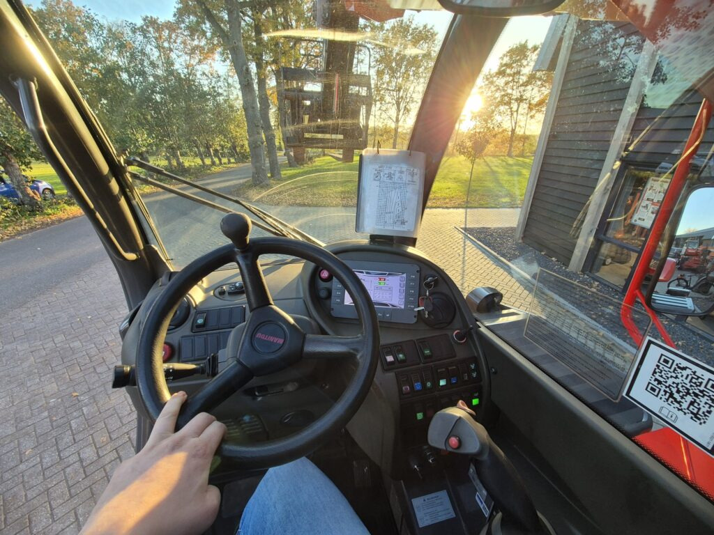 Verreiker MANITOU MRT 2150+ privilege