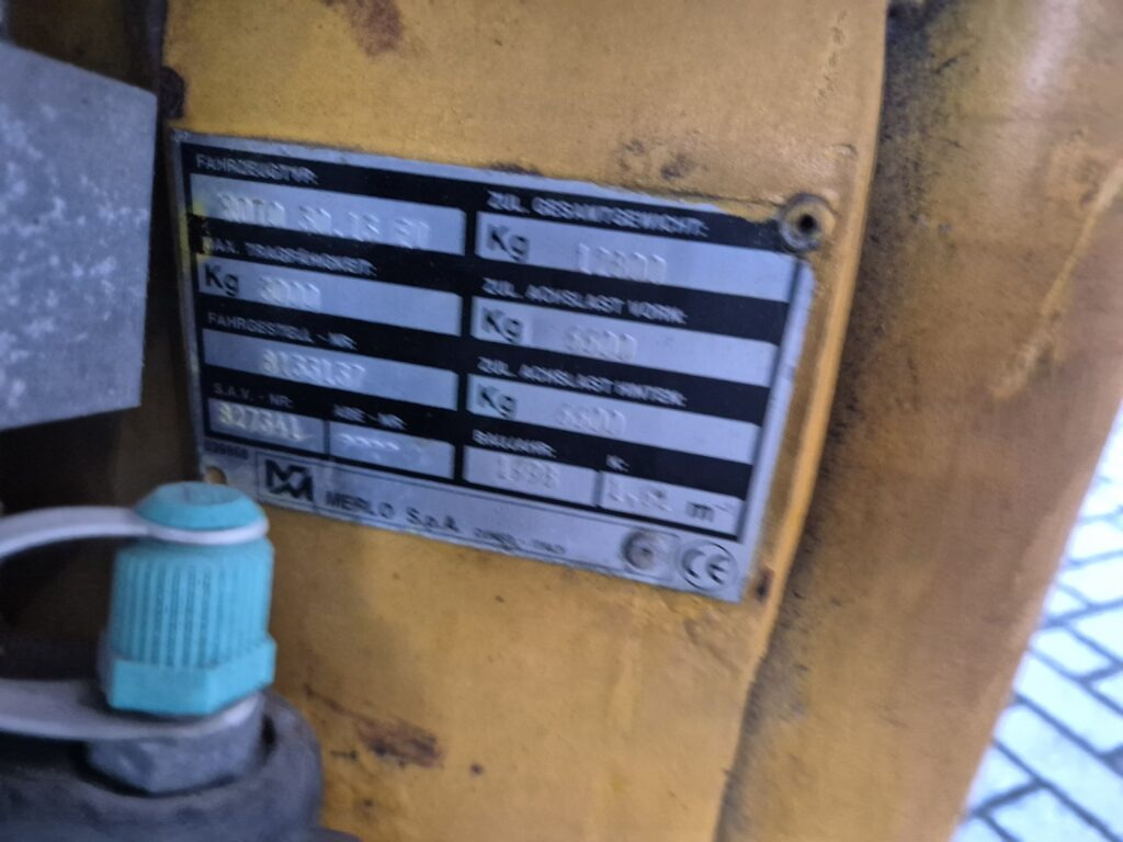 Verreiker MERLO Roto 30.13