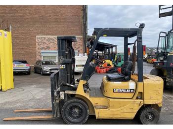 Heftruck Caterpillar DP25K