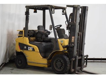 Heftruck Caterpillar DP25NT