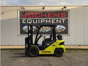 Heftruck Clark S30L