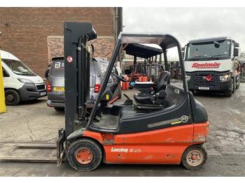 Heftruck Linde 336-02 E25