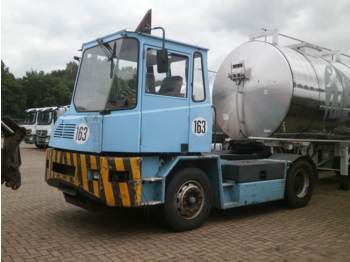 Terminal trekker Kalmar Tugmaster - Terminal tractor TTX182
