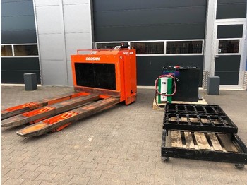 Verreiker Doosan LEHF 75D Palletwagen