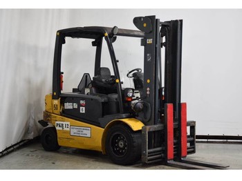 Vierwielige vorkheftruck Caterpillar EP50