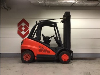 Vierwielige vorkheftruck LINDE H40D-01